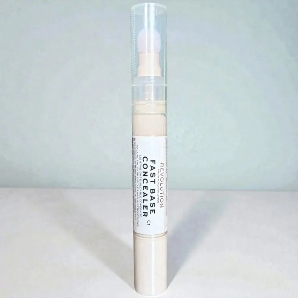 Makeup Revolution Fast Base Concealer Shade C1 New